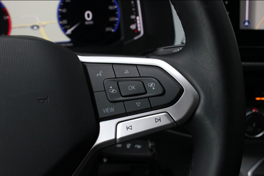 Volkswagen Transporter 2.0 TDI L2H1 150PK NEW LAGE BIJTELLING BULLI / LEDEREN BEKLEDING / DUBBEL CABINE / NAVIGATIE / ACTIVE