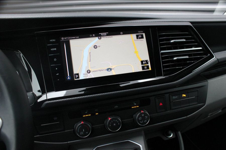 Volkswagen Transporter 2.0 TDI L2H1 150PK NEW LAGE BIJTELLING BULLI / LEDEREN BEKLEDING / DUBBEL CABINE / NAVIGATIE / ACTIVE