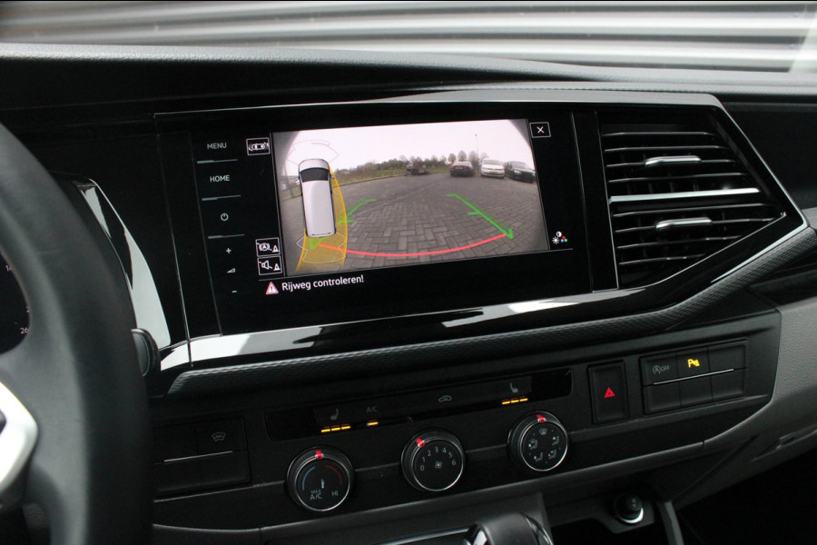 Volkswagen Transporter 2.0 TDI L2H1 150PK NEW LAGE BIJTELLING BULLI / LEDEREN BEKLEDING / DUBBEL CABINE / NAVIGATIE / ACTIVE