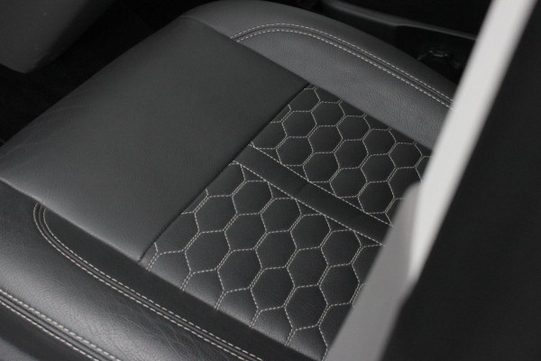 Volkswagen Transporter 2.0 TDI L2H1 150PK NEW LAGE BIJTELLING BULLI / LEDEREN BEKLEDING / DUBBEL CABINE / NAVIGATIE / ACTIVE