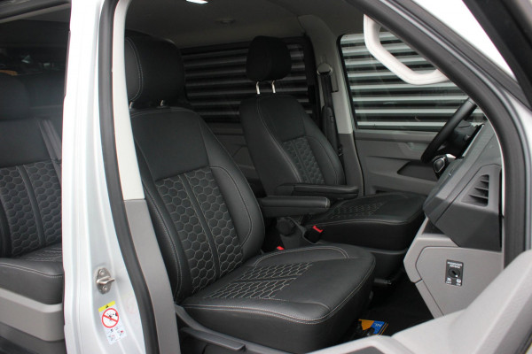 Volkswagen Transporter 2.0 TDI L2H1 150PK NEW LAGE BIJTELLING BULLI / LEDEREN BEKLEDING / DUBBEL CABINE / NAVIGATIE / ACTIVE