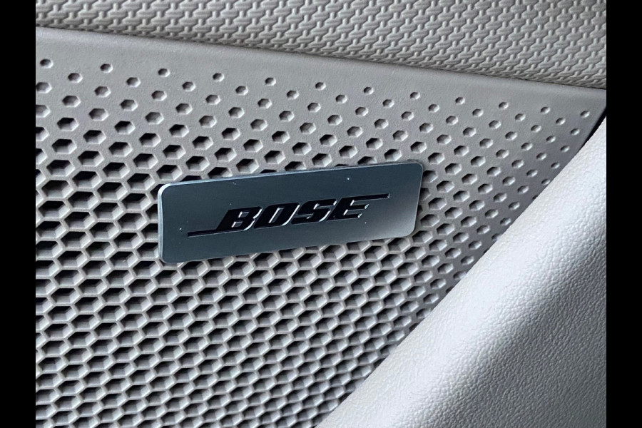 Porsche Taycan Sport Turismo PERFORMANCE 380PK! KRIJT/PANO/PPF/BOSE/LUCHTVERING