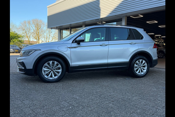 Volkswagen Tiguan 1.4 TSI eHybrid PHEV Life Plus | Navigatie | Cruise control | Camera | Led | Virtual.