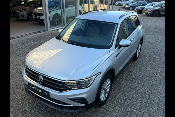 Volkswagen Tiguan 1.4 TSI eHybrid PHEV Life Plus | Navigatie | Cruise control | Camera | Led | Virtual.