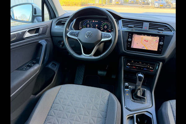 Volkswagen Tiguan 1.4 TSI eHybrid PHEV Life Plus | Navigatie | Cruise control | Camera | Led | Virtual.