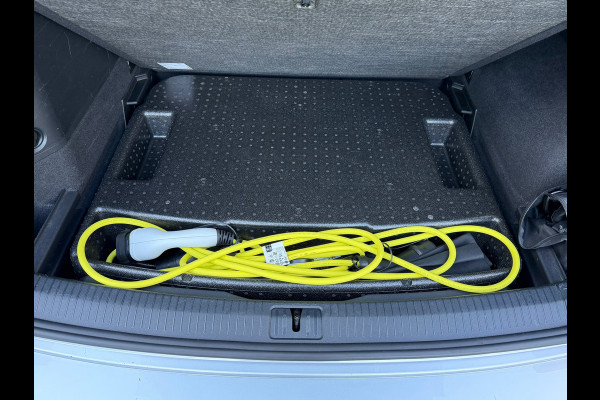Volkswagen Tiguan 1.4 TSI eHybrid PHEV Life Plus | Navigatie | Cruise control | Camera | Led | Virtual.