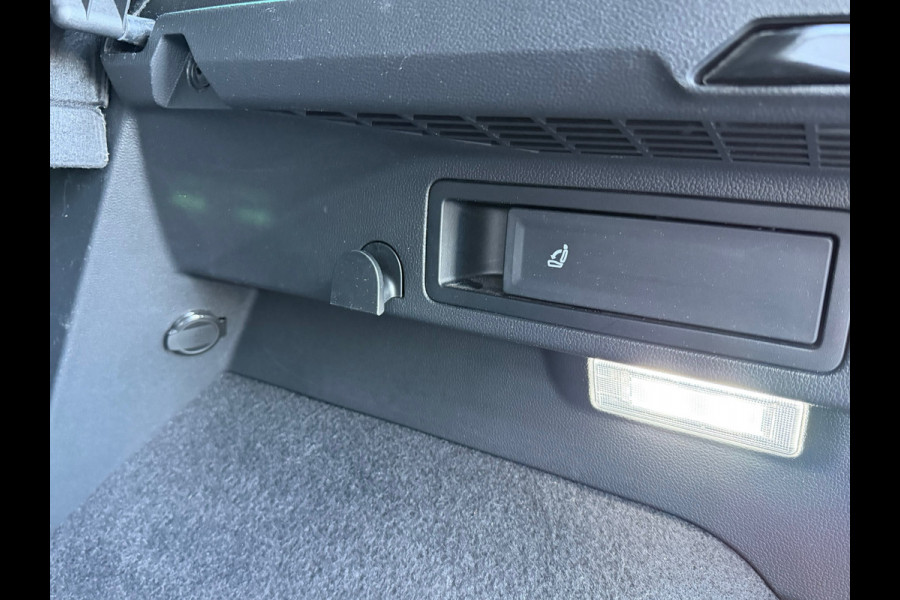 Volkswagen Tiguan 1.4 TSI eHybrid PHEV Life Plus | Navigatie | Cruise control | Camera | Led | Virtual.