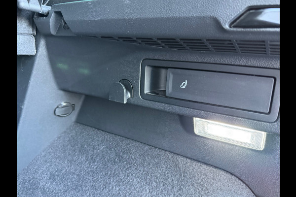 Volkswagen Tiguan 1.4 TSI eHybrid PHEV Life Plus | Navigatie | Cruise control | Camera | Led | Virtual.