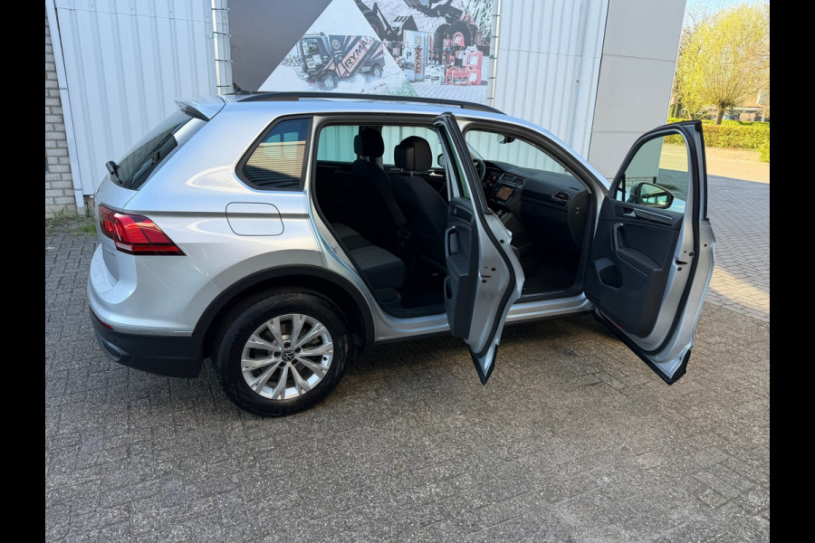 Volkswagen Tiguan 1.4 TSI eHybrid PHEV Life Plus | Navigatie | Cruise control | Camera | Led | Virtual.