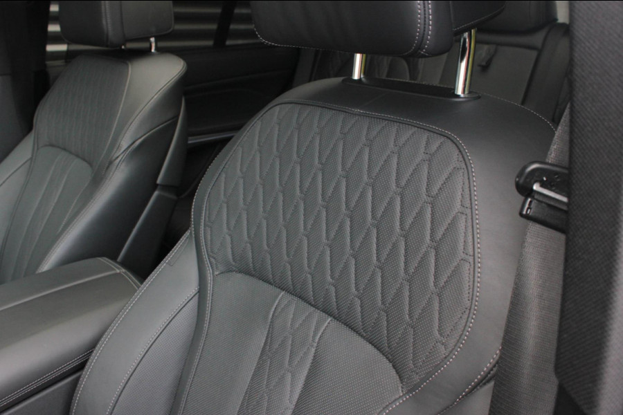 BMW X5 XDrive45e High Executive / HEAD- UP / 4WIELBESTURING / LUCHTVERING / DRIVING ASSISANT / MENORY COMFORT- SEATS / PANO- DAK