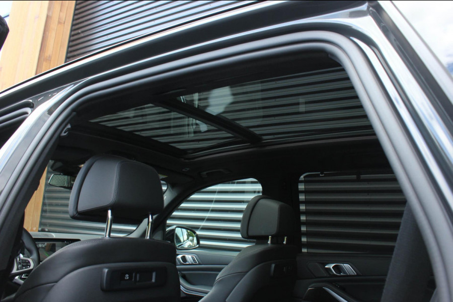 BMW X5 XDrive45e High Executive / HEAD- UP / 4WIELBESTURING / LUCHTVERING / DRIVING ASSISANT / MENORY COMFORT- SEATS / PANO- DAK