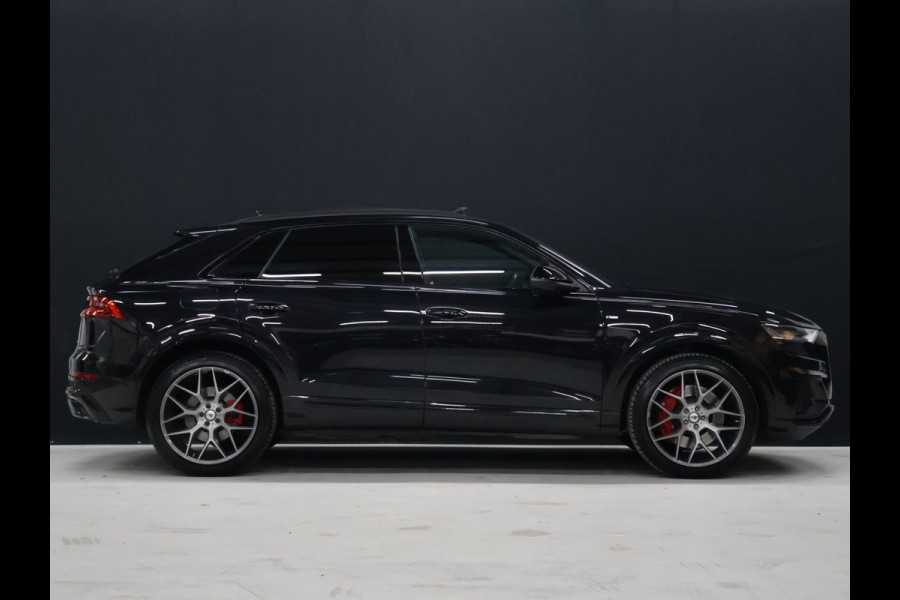 Audi Q8 60 TFSI e quattro Competition [SCHUIFDAK, RS STOELEN, B&O, TREKHAAK, APPLE CARPLAY, MEMORY SEATS, HEAD-UP, LEDEREN SPORTSTOELEN, STOELVERKOELING, STUURVERWARMING, 360 CAMERA, ADAPTIVE CRUISE, NIEUWSTAAT]