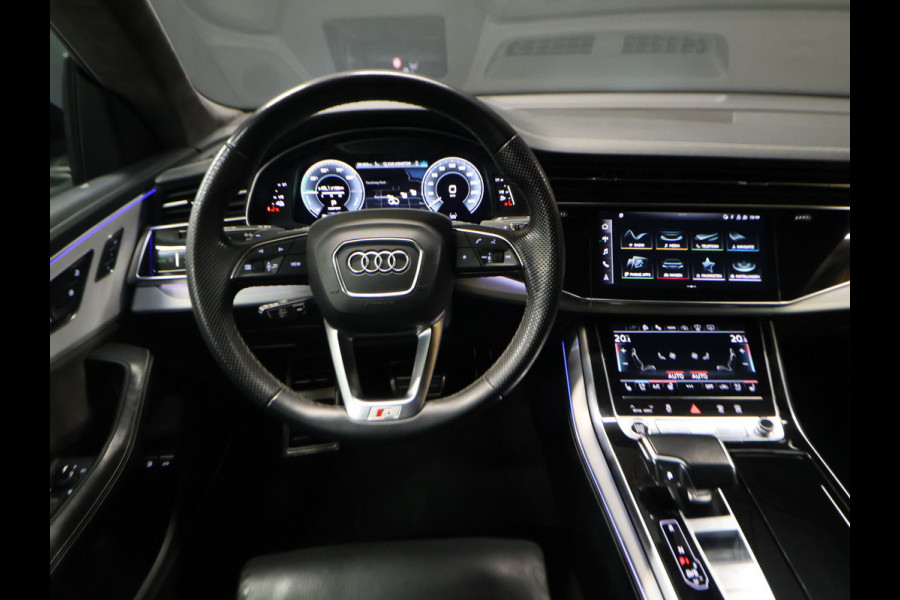 Audi Q8 60 TFSI e quattro Competition [SCHUIFDAK, RS STOELEN, B&O, TREKHAAK, APPLE CARPLAY, MEMORY SEATS, HEAD-UP, LEDEREN SPORTSTOELEN, STOELVERKOELING, STUURVERWARMING, 360 CAMERA, ADAPTIVE CRUISE, NIEUWSTAAT]