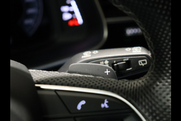 Audi Q8 60 TFSI e quattro Competition [SCHUIFDAK, RS STOELEN, B&O, TREKHAAK, APPLE CARPLAY, MEMORY SEATS, HEAD-UP, LEDEREN SPORTSTOELEN, STOELVERKOELING, STUURVERWARMING, 360 CAMERA, ADAPTIVE CRUISE, NIEUWSTAAT]