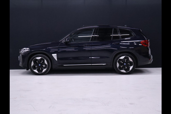 BMW iX3 High Executive 80 kWh [SCHUIFDAK, 360° CAMERA, APPLE CARPLAY, ANDROID AUTO, HARMAN KARDON, STOELVERWARMING, MEMORY SEATS, NIEUWSTAAT]