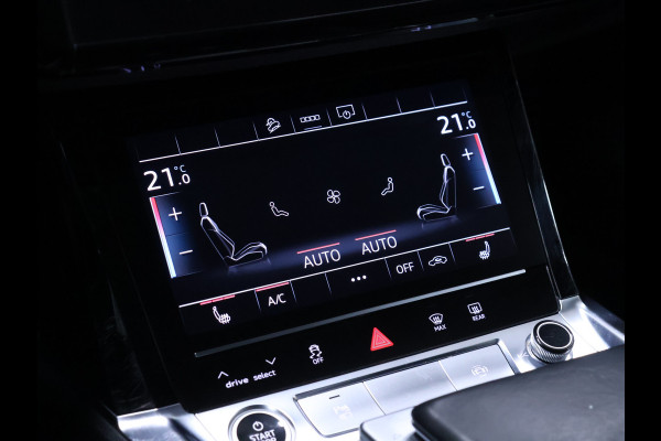 Audi e-tron 55 quattro Business edition Plus 95 kWh [SCHUIFDAK, MEMORY SEATS, CAMERA, APPLE CARPLAY, ANDROID AUTO, NIEUWSTAAT]