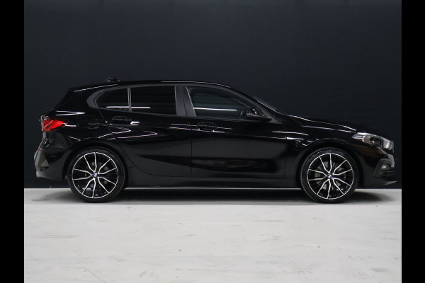 BMW 1-serie 120i Executive Edition [HARMAN/KARDON, APPLE CARPLAY, ANDROID, ADAPTIVE CRUISE CONTROL, CAMERA, CLIMATE CONTROL, NIEUWSTAAT]