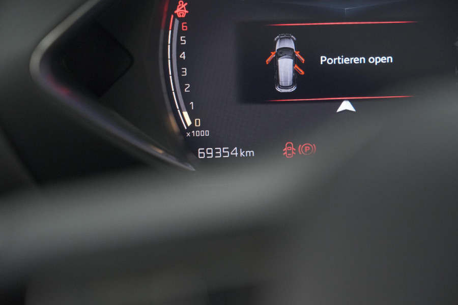 DS DS 3 Crossback PureTech 100 Montmartre | Parkeersensoren | Apple Carplay | Allseason Banden | Navigatie | Climate Control