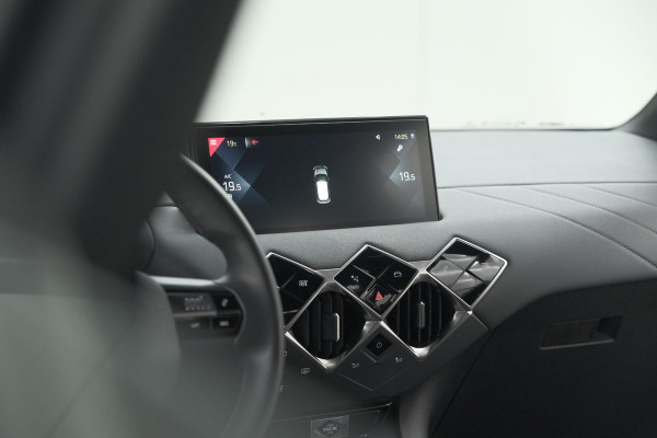 DS DS 3 Crossback PureTech 100 Montmartre | Parkeersensoren | Apple Carplay | Allseason Banden | Navigatie | Climate Control
