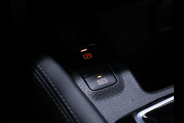 Nissan QASHQAI 1.3 DIG-T Premium Edition [360° CAMERA, PANORAMADAK, STOELVERWARMING, ELEKTRISCHE STOELEN, BLUETOOTH, CRUISE CONTROL, LANE ASSIST, NIEUWSTAAT]