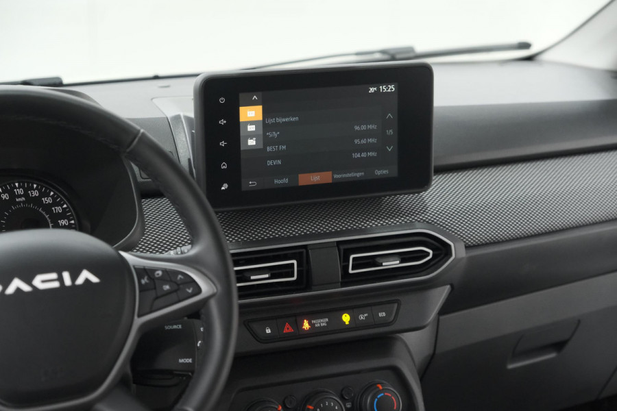 Dacia Sandero TCe 90 CVT Expression | Parkeersensoren | Apple Carplay | Cruise Control