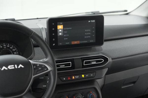 Dacia Sandero TCe 90 CVT Expression | Parkeersensoren | Apple Carplay | Cruise Control