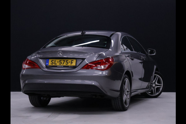 Mercedes-Benz CLA-Klasse 180 AMG [APPLE CARPLAY, AMG VELG, LEDER INTERIEUR, CRUISE CONTROL, AUTOMATISCH DIMLICHT, SCHAKELFLIPPERS, NIEUWSTAAT]