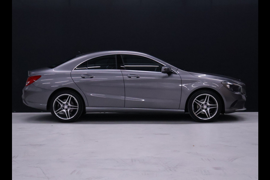 Mercedes-Benz CLA-Klasse 180 AMG [APPLE CARPLAY, AMG VELG, LEDER INTERIEUR, CRUISE CONTROL, AUTOMATISCH DIMLICHT, SCHAKELFLIPPERS, NIEUWSTAAT]