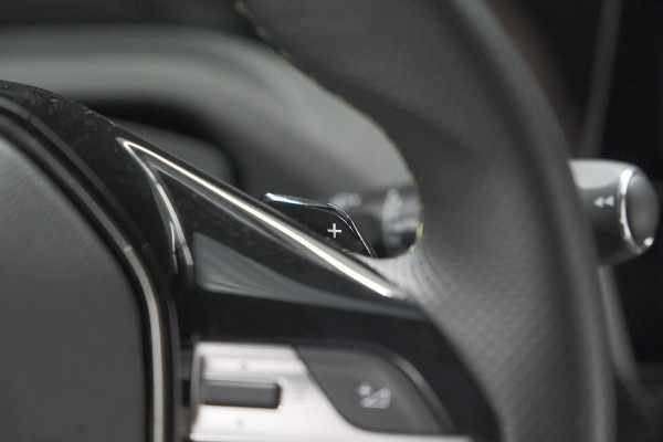 Peugeot 308 1.6 HYbrid 225 GT Pack Business | Trekhaak | 360 Camera | Adaptieve Cruise Control | Massagefunctie | Focal Audio