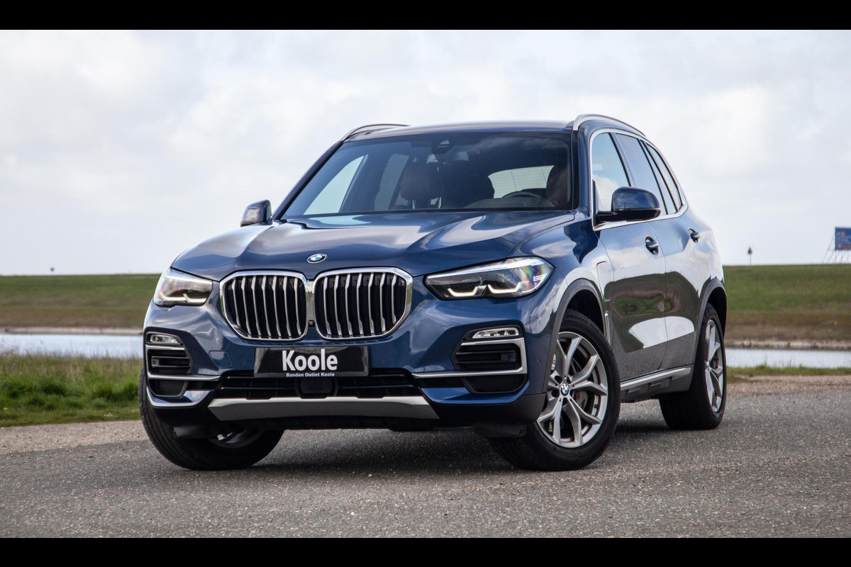 BMW X5 xDrive45e Executive 360 CAMERA / BRUIN LEER / LED / KEYLESS / STOELVERWARMING / LEER