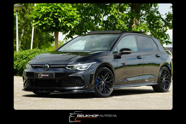 Volkswagen Golf 1.5 eTSI R-Line Pano H&K Audio Cruise Camera