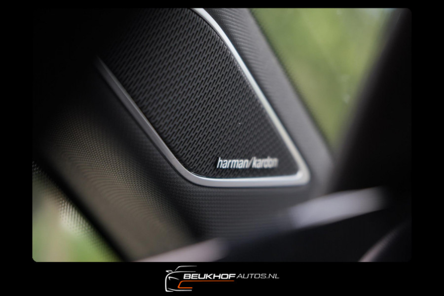 Volkswagen Golf 1.5 eTSI R-Line Pano H&K Audio Cruise Camera