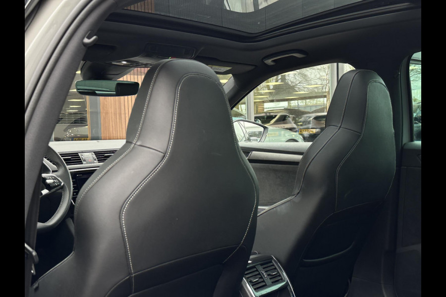 Škoda Superb Combi 1.4 TSI iV Sportline Business Panoramadak Adapt. Cruise LED Standkachel Trekhaak 19''LM