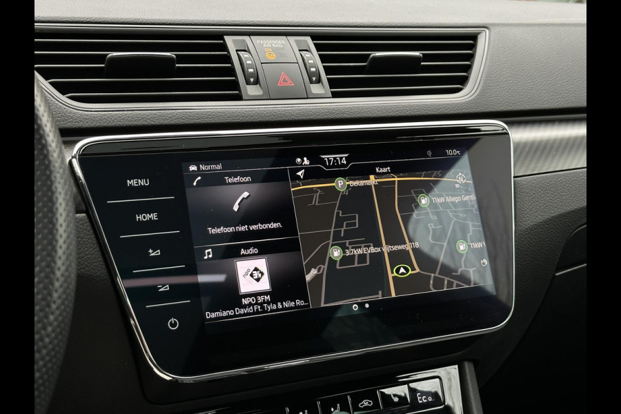 Škoda Superb Combi 1.4 TSI iV Sportline Business Panoramadak Adapt. Cruise LED Standkachel Trekhaak 19''LM