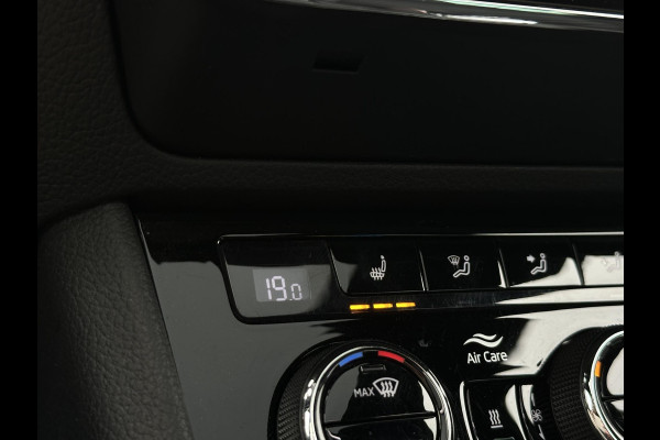 Škoda Superb Combi 1.4 TSI iV Sportline Business Panoramadak Adapt. Cruise LED Standkachel Trekhaak 19''LM
