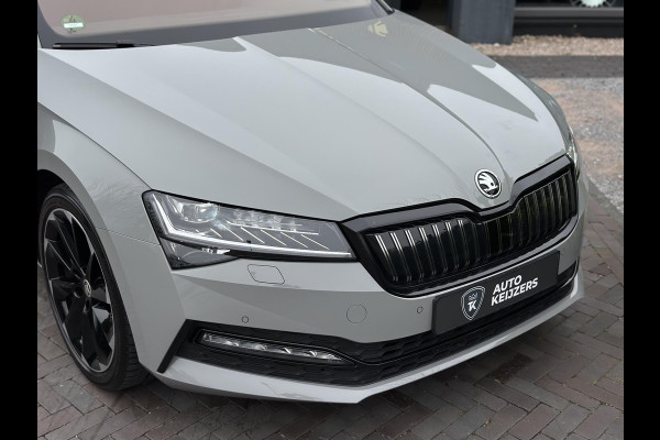 Škoda Superb Combi 1.4 TSI iV Sportline Business Panoramadak Adapt. Cruise LED Standkachel Trekhaak 19''LM