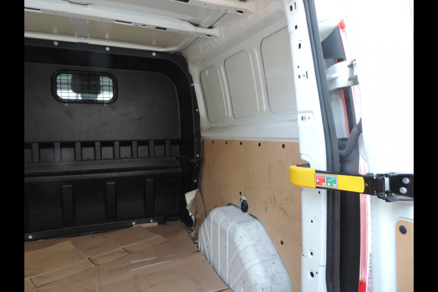 Ford Transit Custom 320 2.0 TDCI L2H1 Trend DC