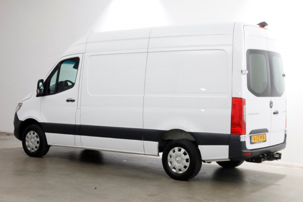 Mercedes-Benz Sprinter 319 CDI 3.0 V6 190pk L2H2 7G Automaat LED/Airco/Trekhaak 3500kg 10-2021
