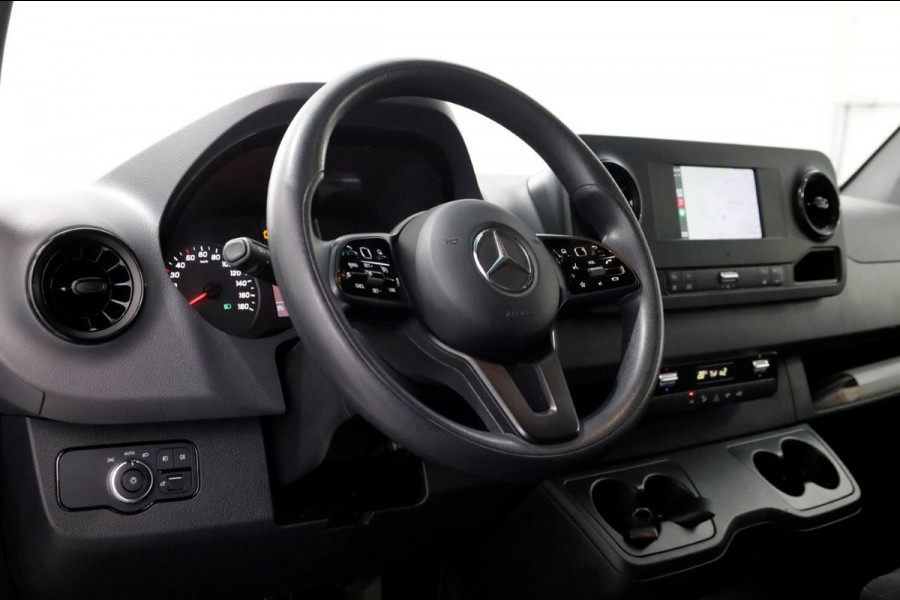 Mercedes-Benz Sprinter 319 CDI 3.0 V6 190pk L2H2 7G Automaat LED/Airco/Trekhaak 3500kg 10-2021
