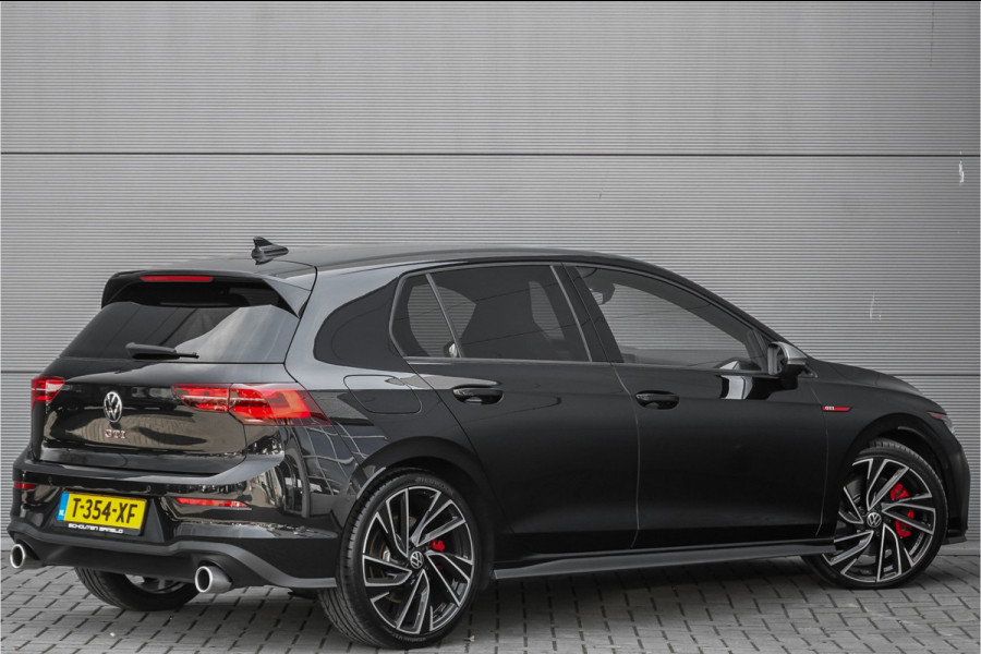 Volkswagen Golf 2.0 TSI GTI IQ Light ACC Stoelverw Camera 19"