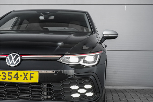 Volkswagen Golf 2.0 TSI GTI IQ Light ACC Stoelverw Camera 19"