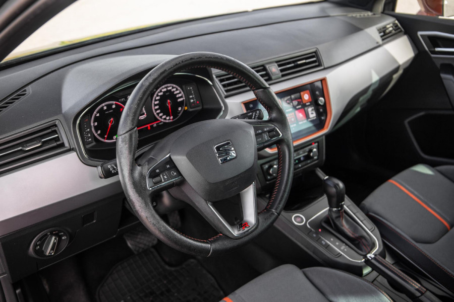 Seat Ibiza 1.0 TSI FR Business Intense AUTOMAAT / BEATS / CRUISE CONTROLE / CARPLAY