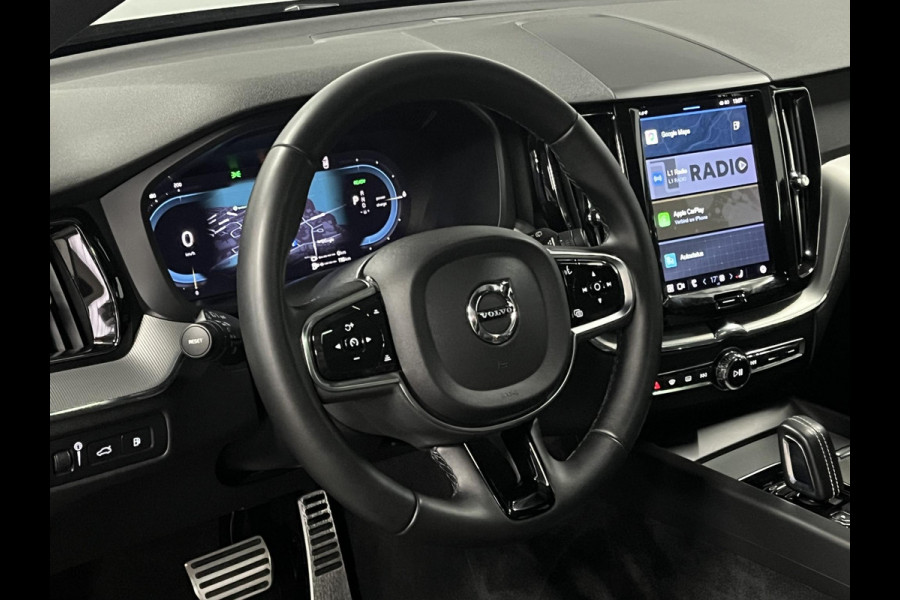 Volvo XC60 T6 Recharge Plug-in Hybrid R-Design Trekhaak | Open dak | 360 camera | Stuur-/stoelverwarming | 22'' inch wielen | Leder | Carplay