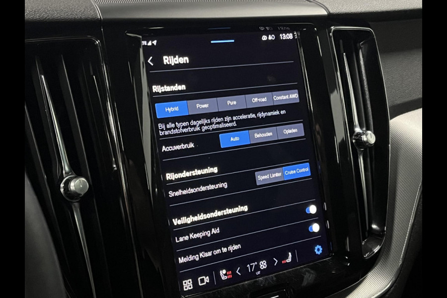 Volvo XC60 T6 Recharge Plug-in Hybrid R-Design Trekhaak | Open dak | 360 camera | Stuur-/stoelverwarming | 22'' inch wielen | Leder | Carplay