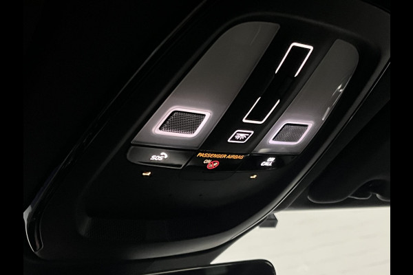 Volvo XC60 T6 Recharge Plug-in Hybrid R-Design Trekhaak | Open dak | 360 camera | Stuur-/stoelverwarming | 22'' inch wielen | Leder | Carplay