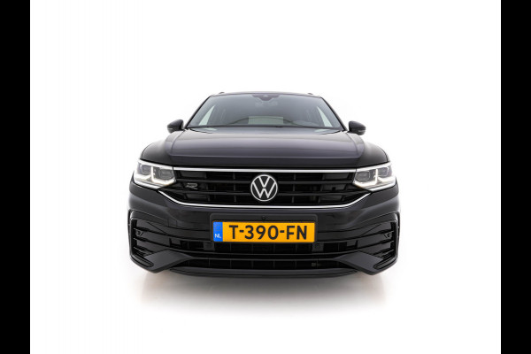 Volkswagen Tiguan 1.4 TSI Black-Style R-Line Business eHybrid ( Plug-in ) (INCL-BTW) *HEAD-UP | FULL-LED | ADAPTIVE-CRUISE | TOPVIEW | KEYLESS | DIGI-COCKPIT | HEATED-COMFORTSEATS | NAVI-FULLMAP | DAB+ | PRIVACYGLASS | ECC | CARPLAY | PDC | 20''ALU