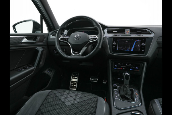 Volkswagen Tiguan 1.4 TSI Black-Style R-Line Business eHybrid ( Plug-in ) (INCL-BTW) *HEAD-UP | FULL-LED | ADAPTIVE-CRUISE | TOPVIEW | KEYLESS | DIGI-COCKPIT | HEATED-COMFORTSEATS | NAVI-FULLMAP | DAB+ | PRIVACYGLASS | ECC | CARPLAY | PDC | 20''ALU
