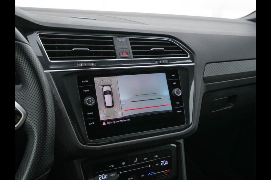 Volkswagen Tiguan 1.4 TSI Black-Style R-Line Business eHybrid ( Plug-in ) (INCL-BTW) *HEAD-UP | FULL-LED | ADAPTIVE-CRUISE | TOPVIEW | KEYLESS | DIGI-COCKPIT | HEATED-COMFORTSEATS | NAVI-FULLMAP | DAB+ | PRIVACYGLASS | ECC | CARPLAY | PDC | 20''ALU