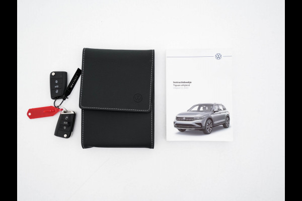 Volkswagen Tiguan 1.4 TSI Black-Style R-Line Business eHybrid ( Plug-in ) (INCL-BTW) *HEAD-UP | FULL-LED | ADAPTIVE-CRUISE | TOPVIEW | KEYLESS | DIGI-COCKPIT | HEATED-COMFORTSEATS | NAVI-FULLMAP | DAB+ | PRIVACYGLASS | ECC | CARPLAY | PDC | 20''ALU
