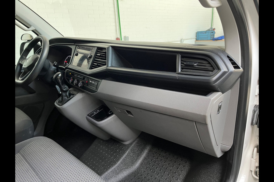 Volkswagen Transporter Automaat DSG Servicewagen 2.0 TDI 150pk L2H1 3Persoons Sortimo Inrichting, Airco, Navigatie, RIJKLAARPRIJS!